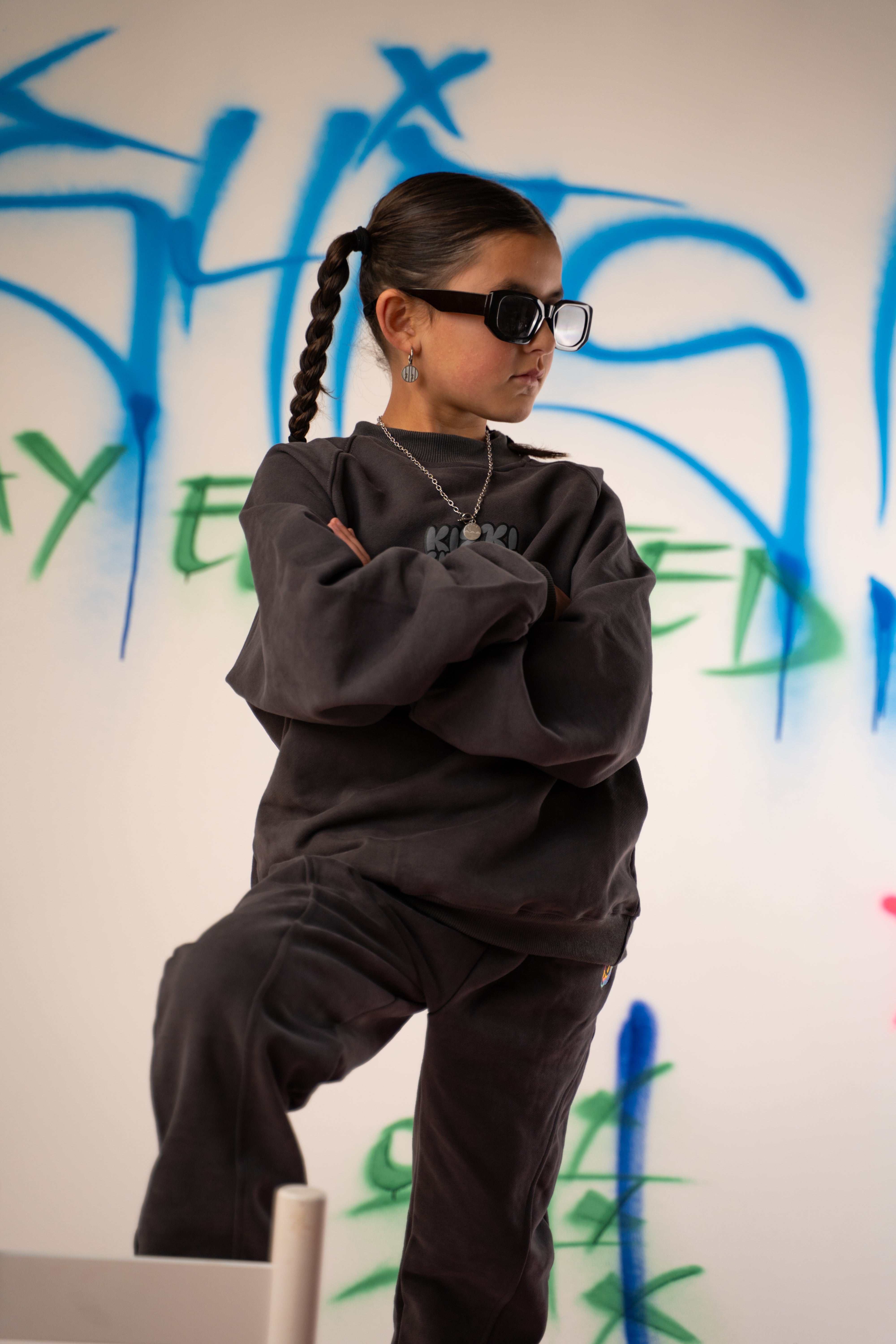 KIDS CHARCOAL GREY CREW SET