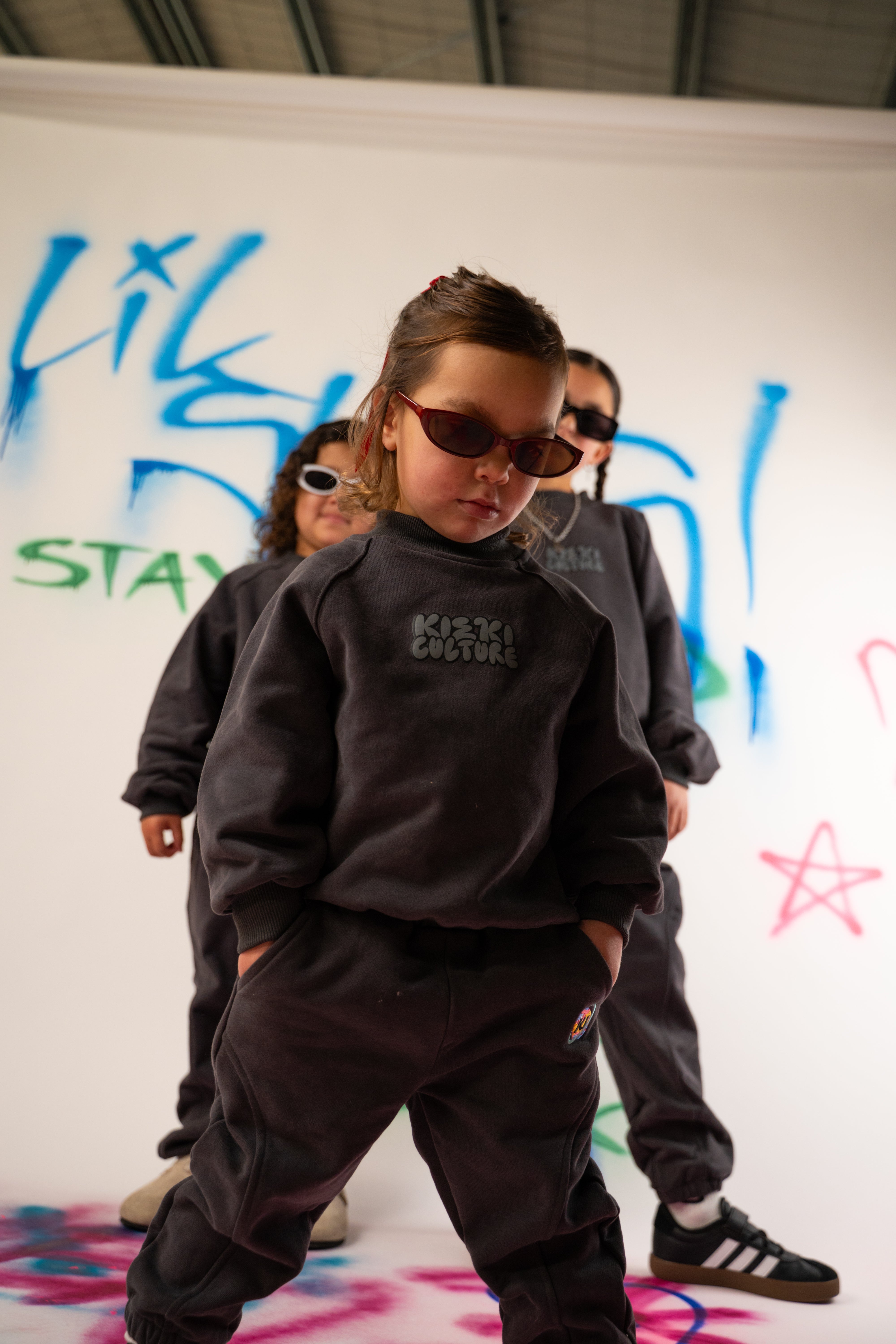 KIDS CHARCOAL GREY CREW SET